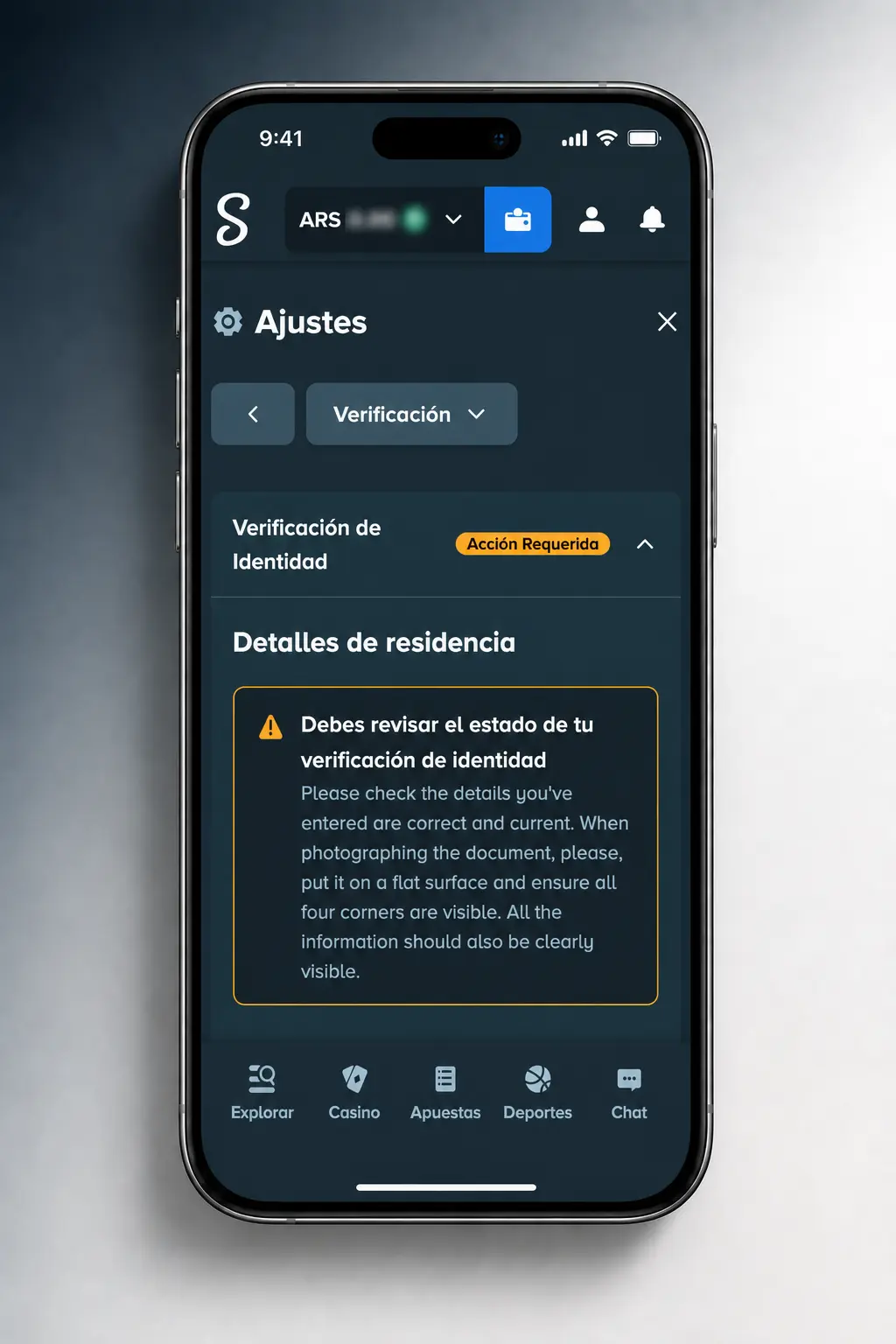 Apuestas de MMA en vivo en la app instalable de Stake, con cuotas actualizadas y cupón simplificado.